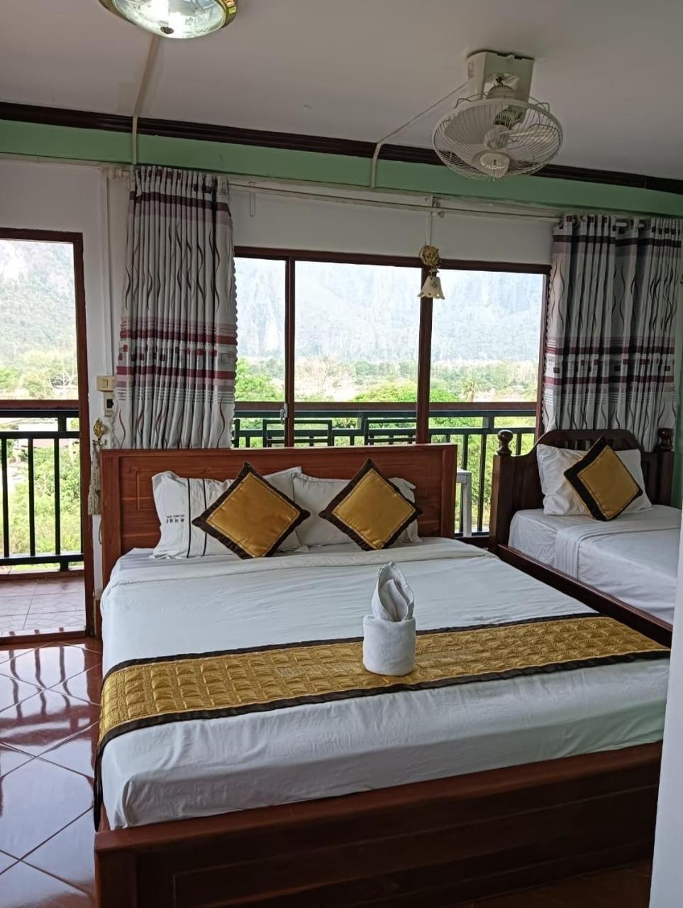 Bountang Riverside Hotel Vang Vieng Eksteriør billede